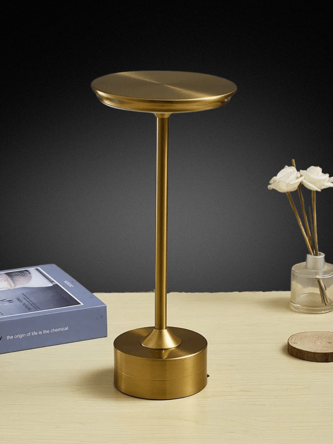 Lampe de Table Design | Or. Or