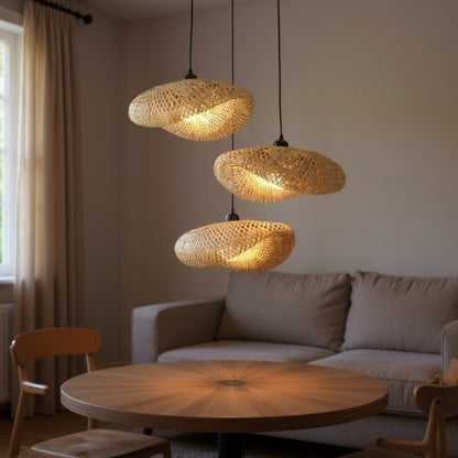 Plafonnier bambou naturel tissé main - 5 tailles dès 99,90 EUR dans un intérieur chaleureux